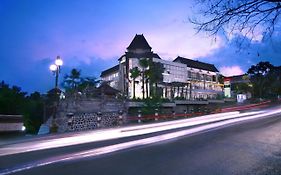 Hotel Neo Denpasar