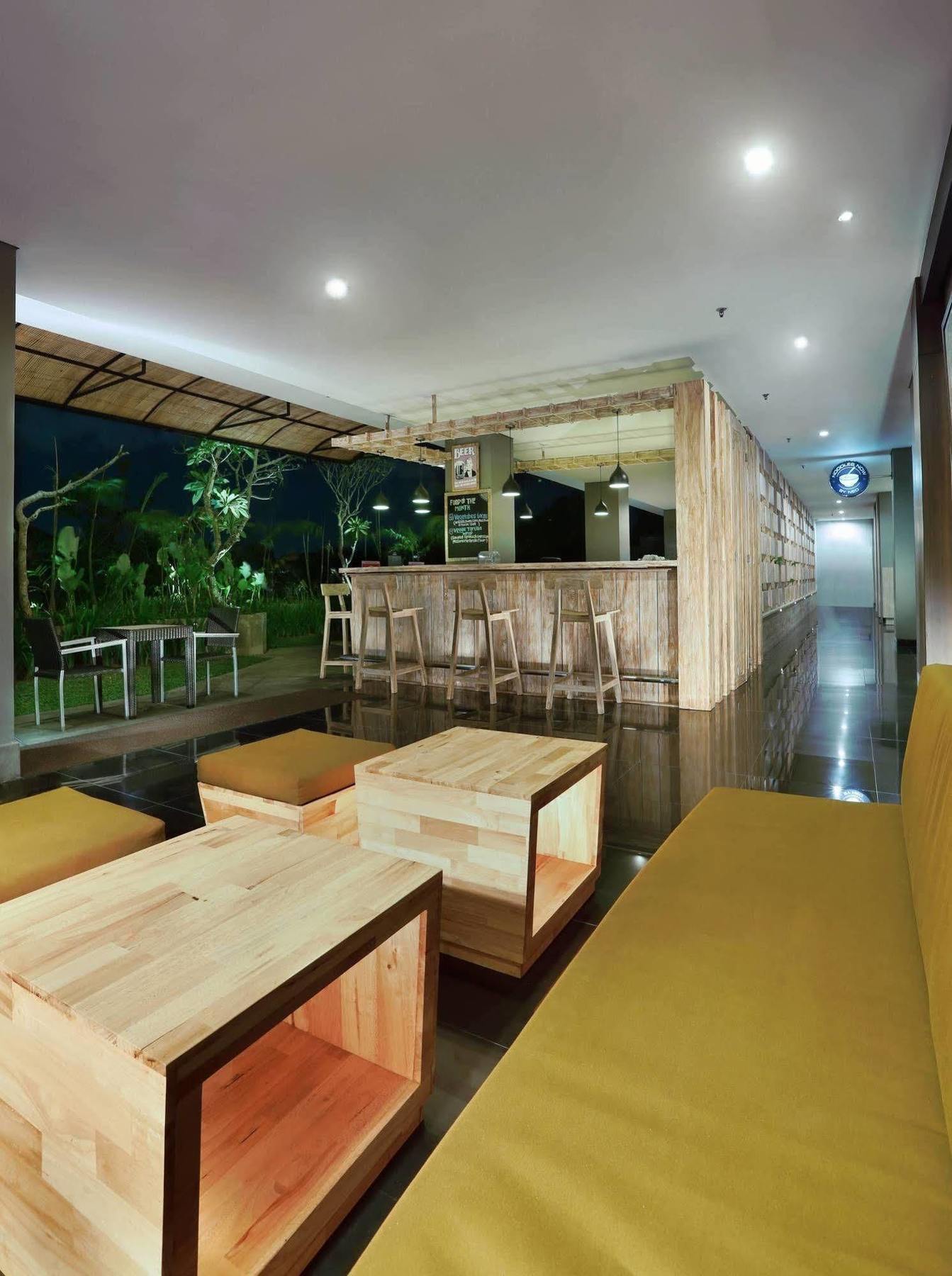 Neo Denpasar by ASTON Hotel Bagian luar foto